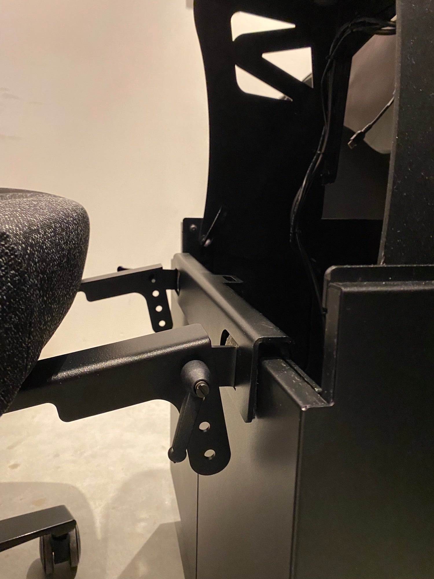 sim racing pedal mount for office chair Desk chair mount – Coffeeracers